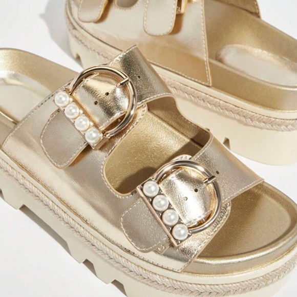 Pearl Embellished 🔥 Wedge Heel Platform Sandals - Picture 4 of 5